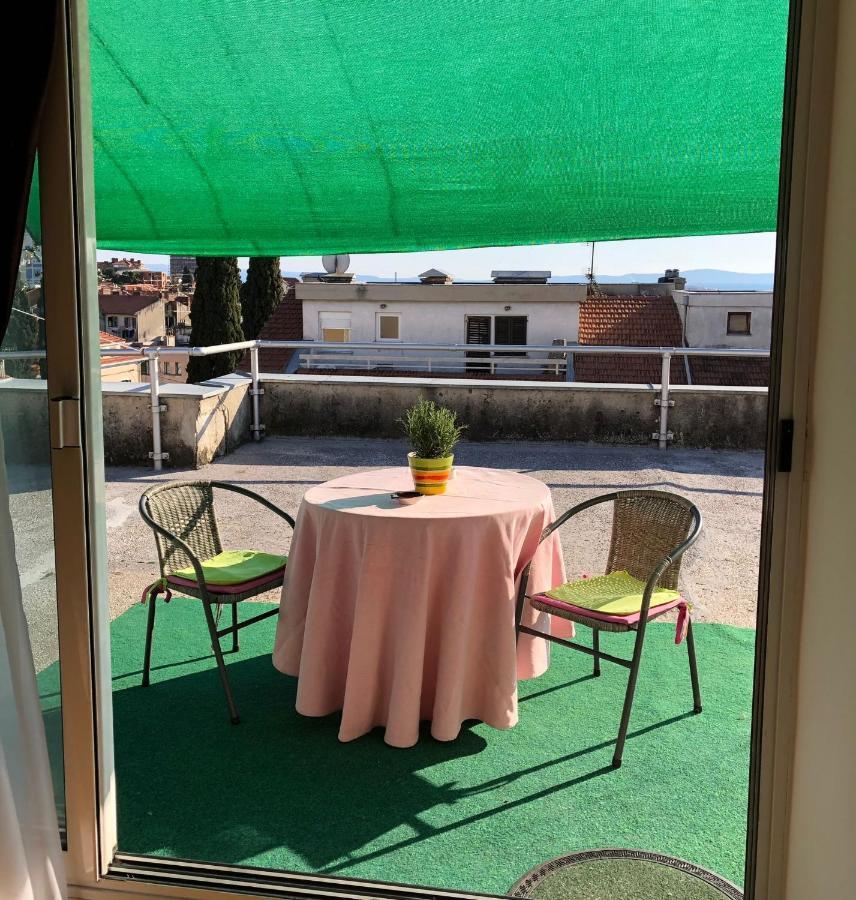 Apartment Nora Сплит Екстериор снимка